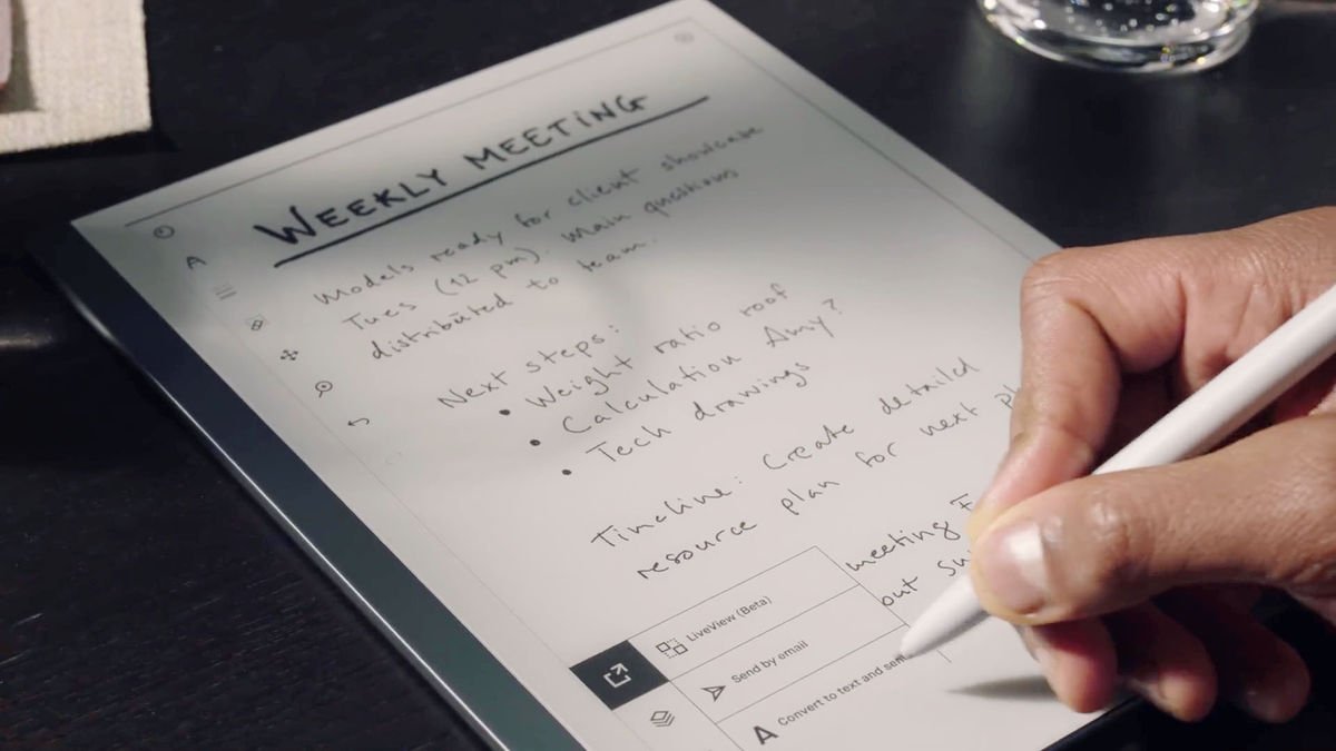 本物のノートみたいに薄い！メモ専用タブレット「reMarkable 2」とは？