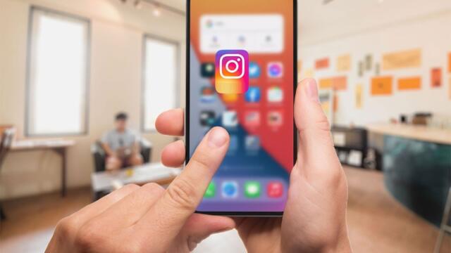 【iPhone】スクショをフルページ撮るやり方は？背面タップで撮る方法もご紹介